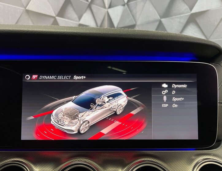 Mercedes-Benz Třídy E 20