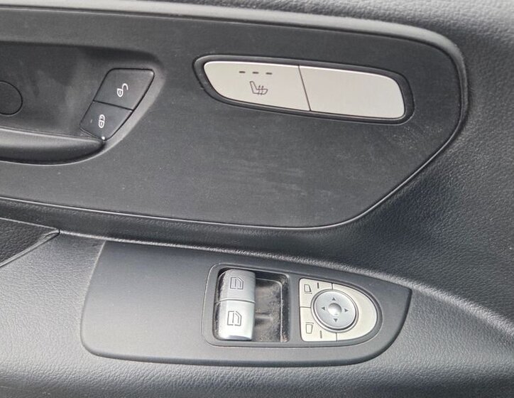 Mercedes-Benz Vito Skříň 2,0 l 120 kw