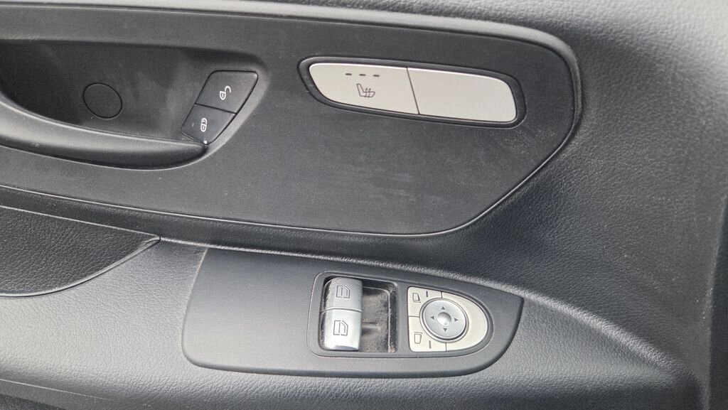 Mercedes-Benz Vito Skříň 2,0 l 120 kw