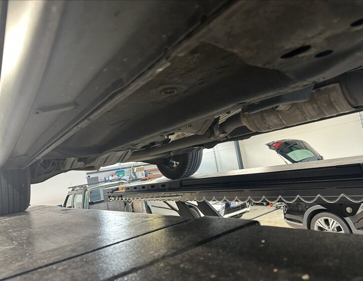 Mitsubishi Outlander SUV / Terénní 2,3 l 110 kw