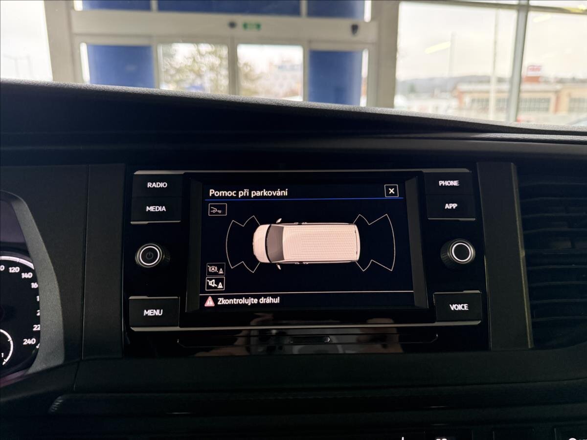 Volkswagen Caravelle