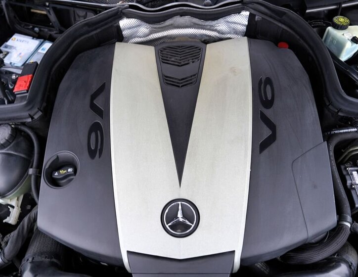 Mercedes-Benz Třídy E 18