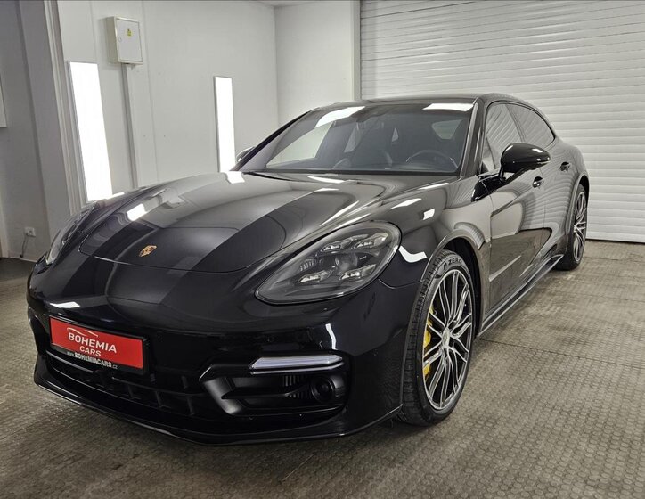 Porsche Panamera Kombi 4,0 l 404 kw