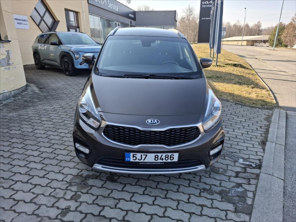 KIA Carens Kombi 1,7 l 104 kw