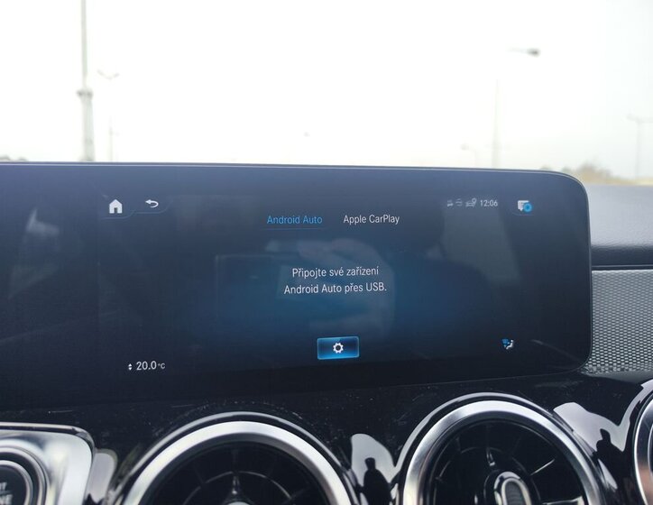 Mercedes-Benz GLB SUV / Terénní 2,0 l 110 kw