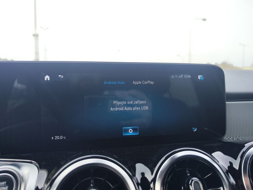 Mercedes-Benz GLB SUV / Terénní 2,0 l 110 kw