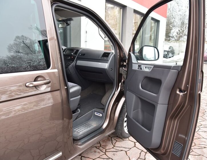 Volkswagen Multivan VAN-Minibus 2,0 l 132 kw