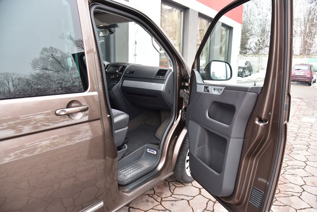 Volkswagen Multivan VAN-Minibus 2,0 l 132 kw