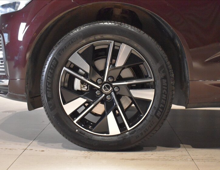 Volvo XC60 SUV / Terénní 2,0 l 184 kw