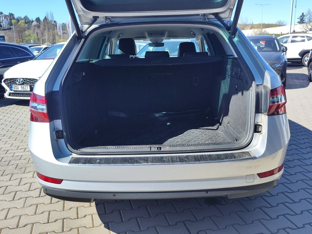 Škoda Superb Kombi 2,0 l 140 kw