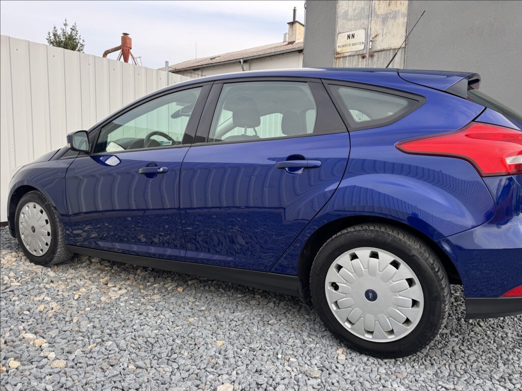 Ford Focus Hatchback 1,5 l 77 kw