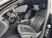 BMW Řada 7 Sedan 3,0 l 250 kw