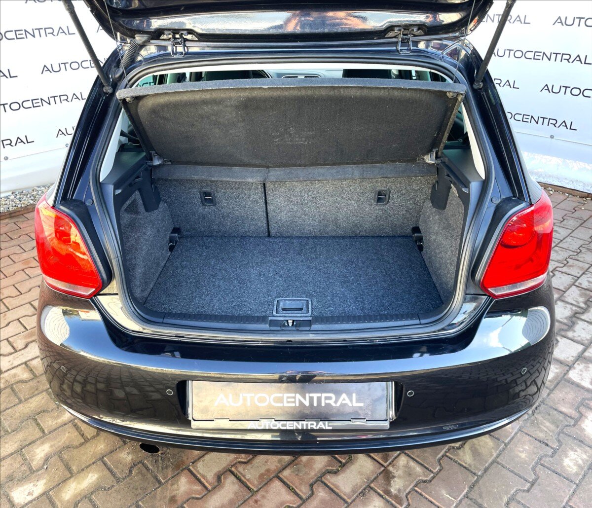 Volkswagen Polo Hatchback 1,6 l 66 kw