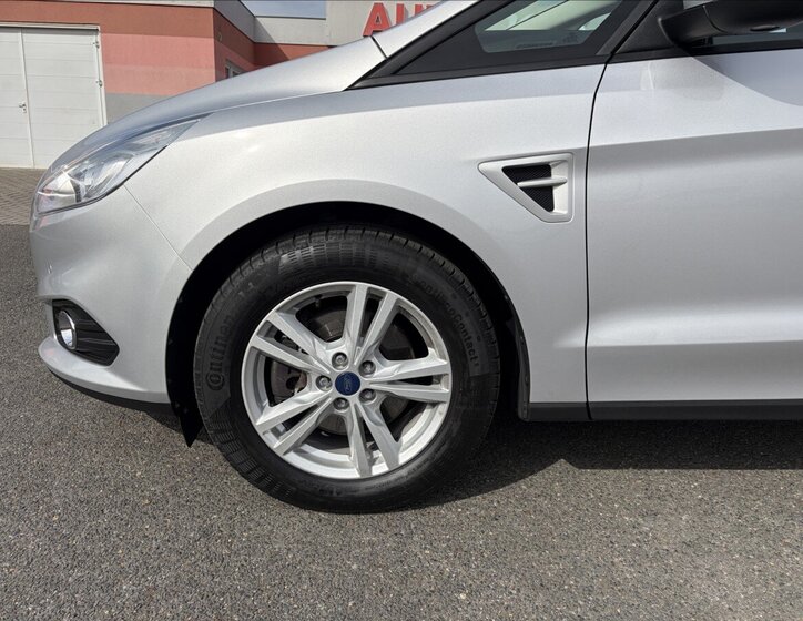 Ford S-MAX Kombi 2,0 l 110 kw