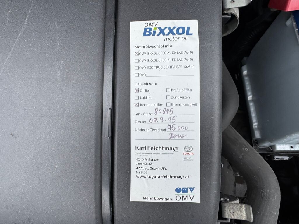 Toyota Yaris Hatchback 998,0 51 kw