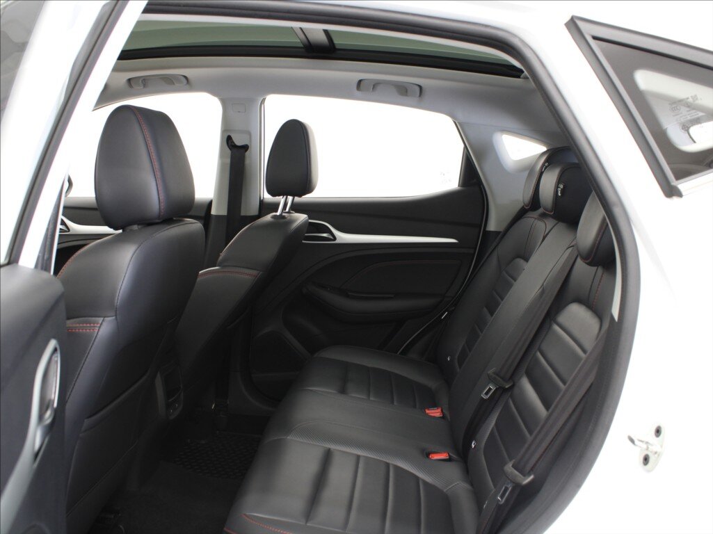 MG ZS SUV / Terénní 999,0 82 kw