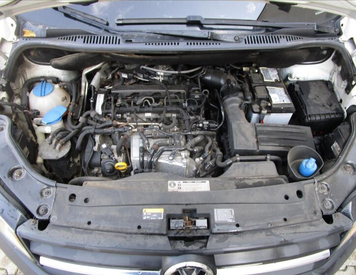 Volkswagen Caddy Skříň 2,0 l 75 kw