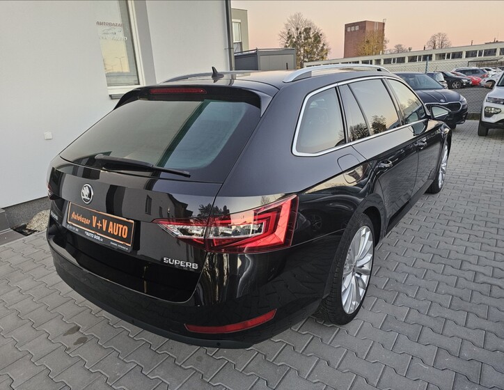 Škoda Superb 6