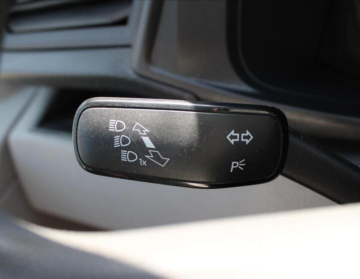 Volkswagen Transporter 17