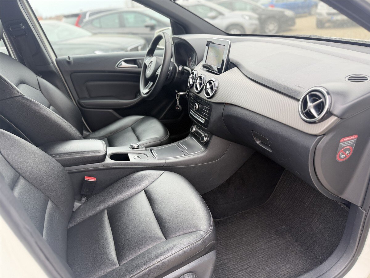 Mercedes-Benz Třídy B Kombi 1,5 l 80 kw