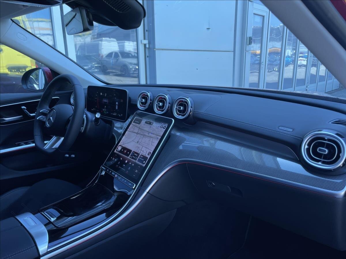 Mercedes-Benz Třídy C Kombi 2,0 l 150 kw