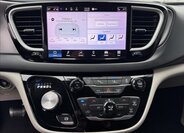 Chrysler Pacifica 37