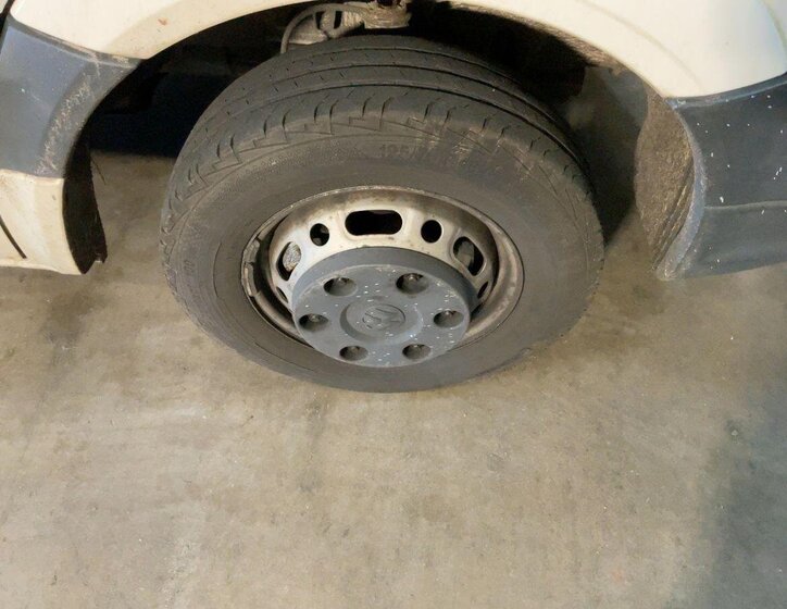 Volkswagen Crafter Skříň 2,5 l 120 kw