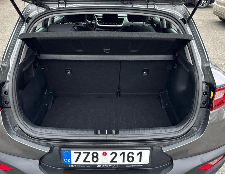 KIA Stonic Hatchback 1,2 l 57 kw