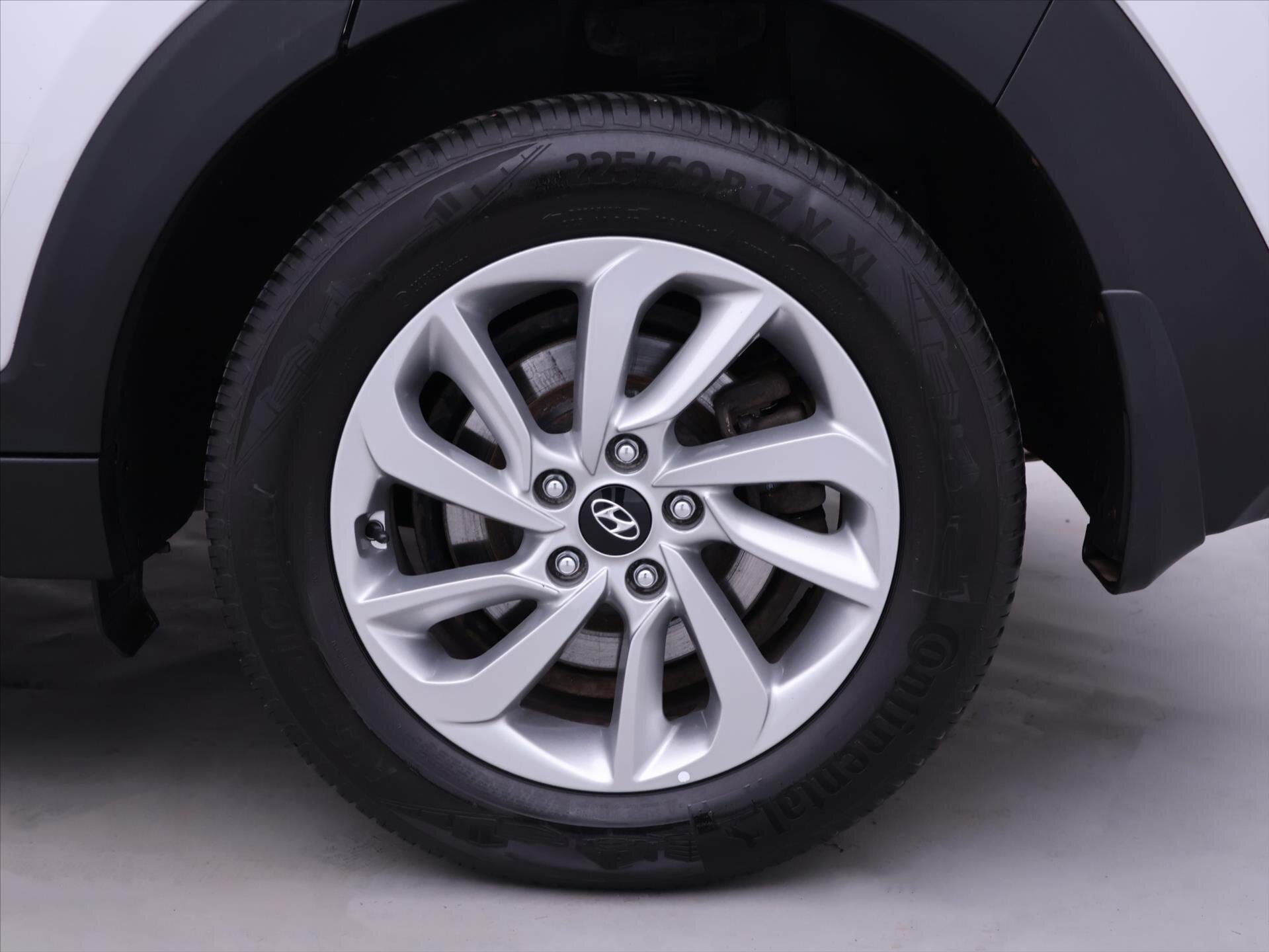 Hyundai Tucson SUV 2,0 l 100 kw