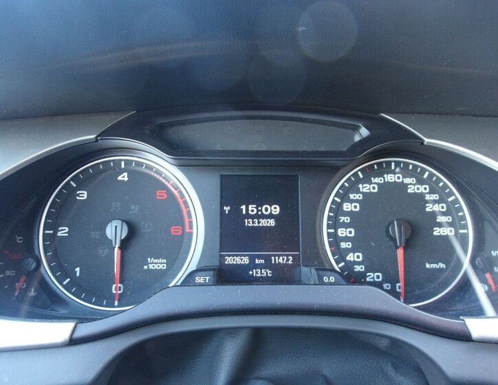 Audi A4 Kombi 3,0 l 176 kw