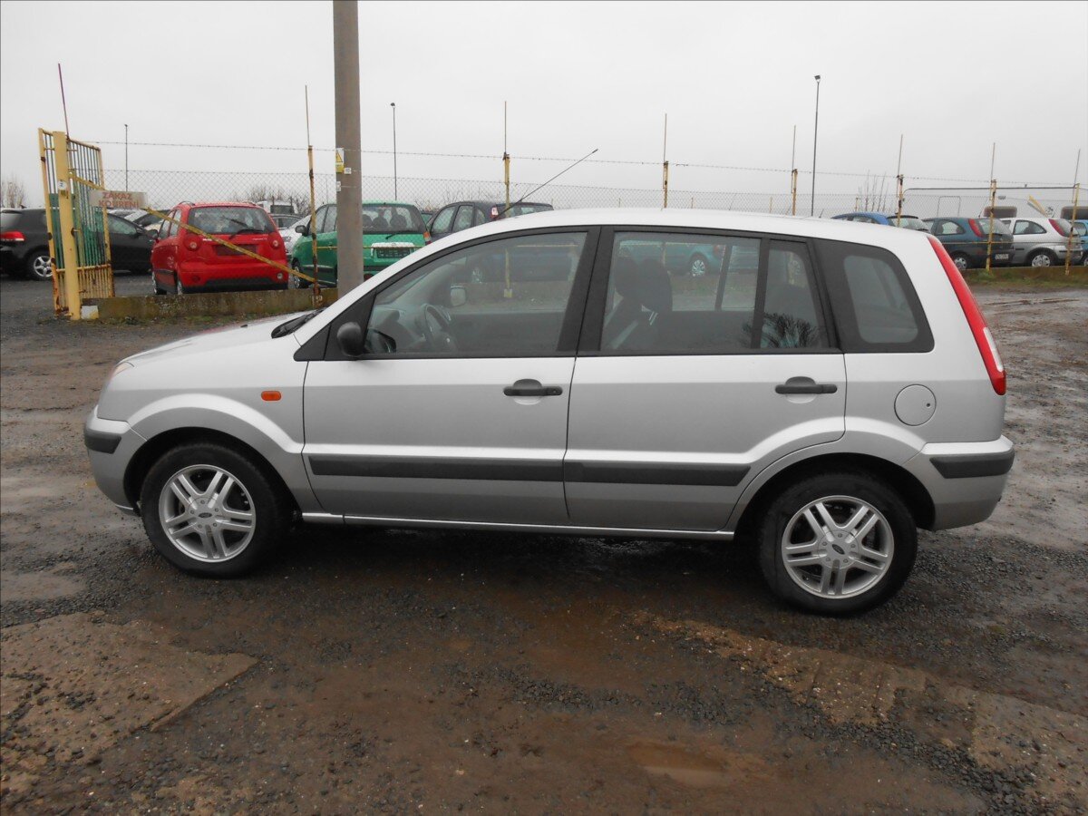 Ford Fusion Kombi 1,4 l 59 kw