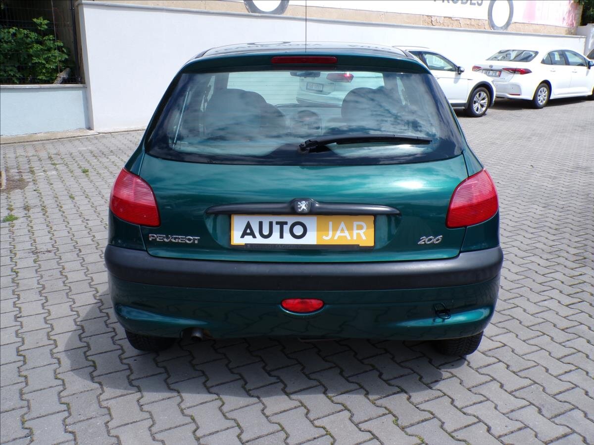 Peugeot 206
