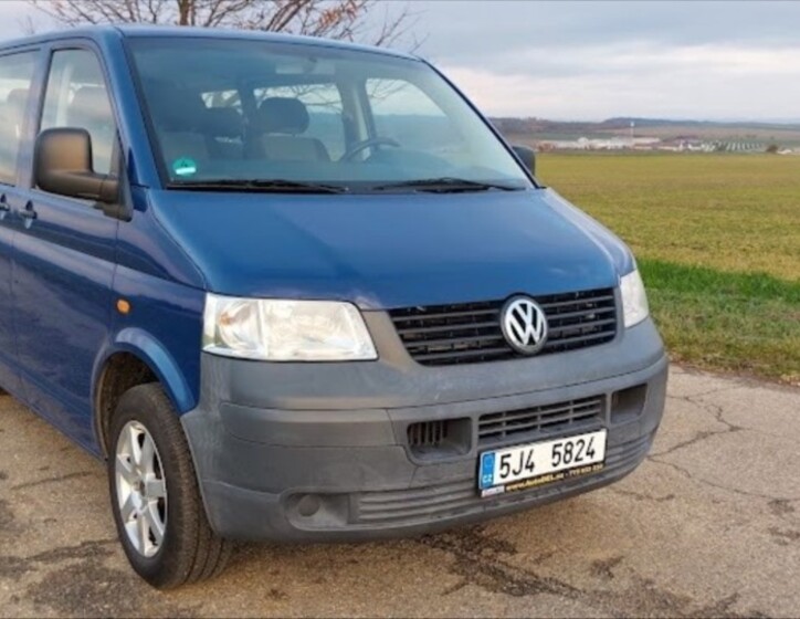 Volkswagen Transporter 1
