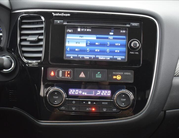 Mitsubishi Outlander 14