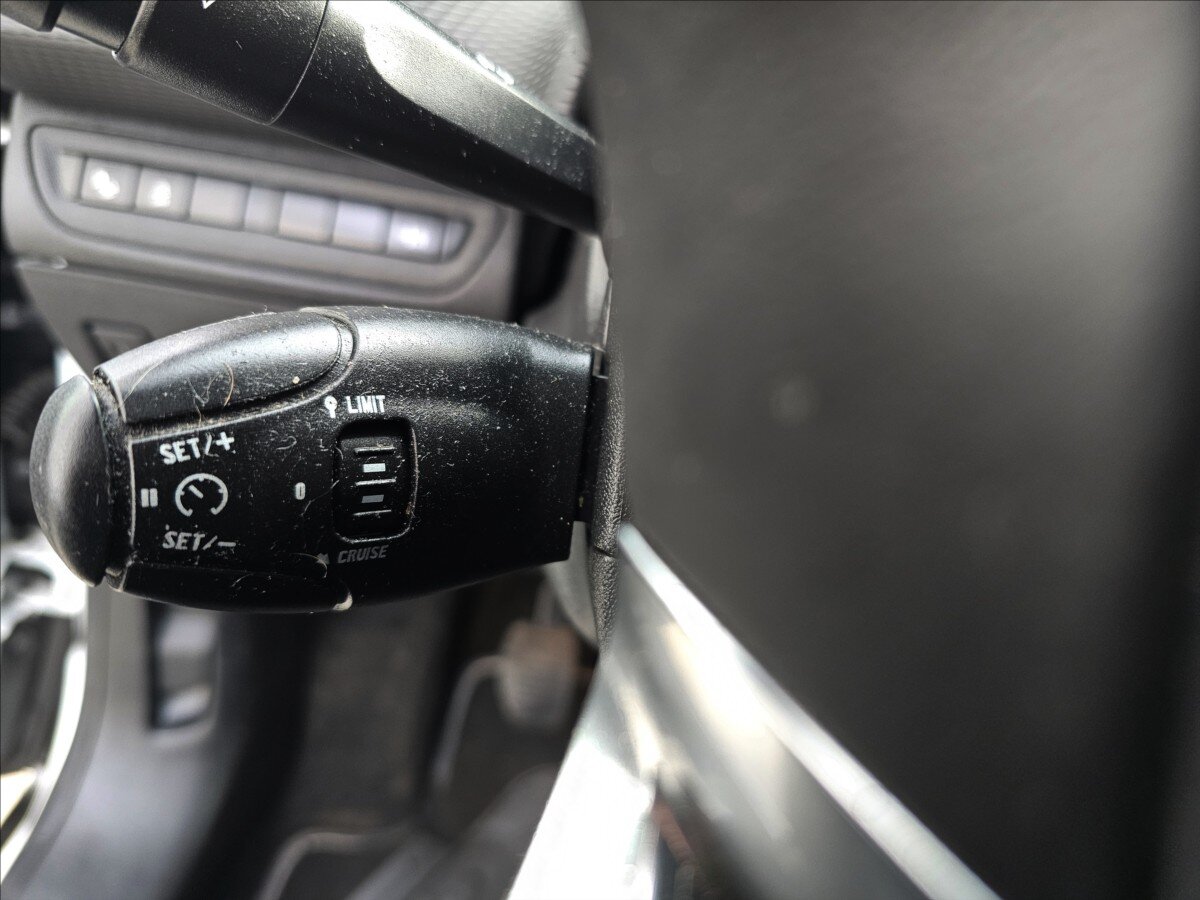 Peugeot 2008 Kombi 1,6 l 88 kw