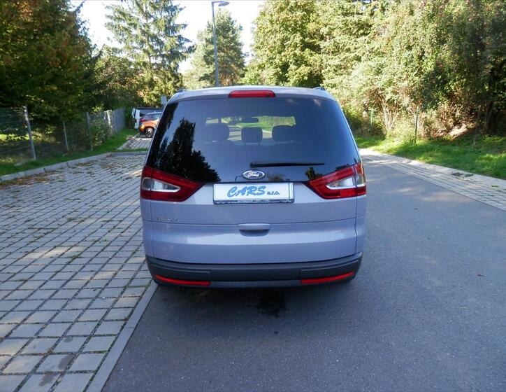 Ford Galaxy 8