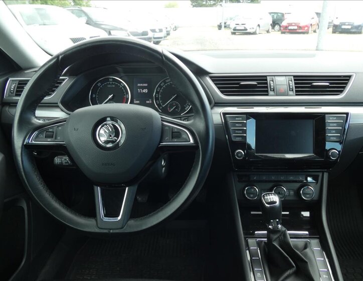 Škoda Superb Kombi 2,0 l 110 kw