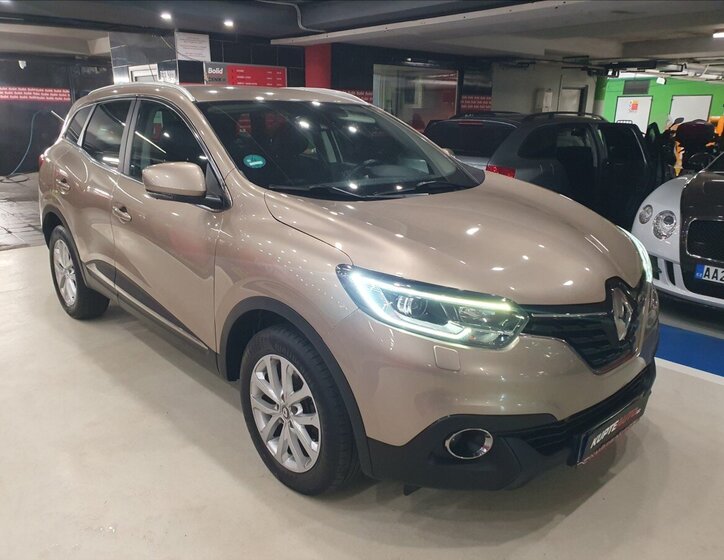 Renault Kadjar SUV / Terénní 1,2 l 96 kw