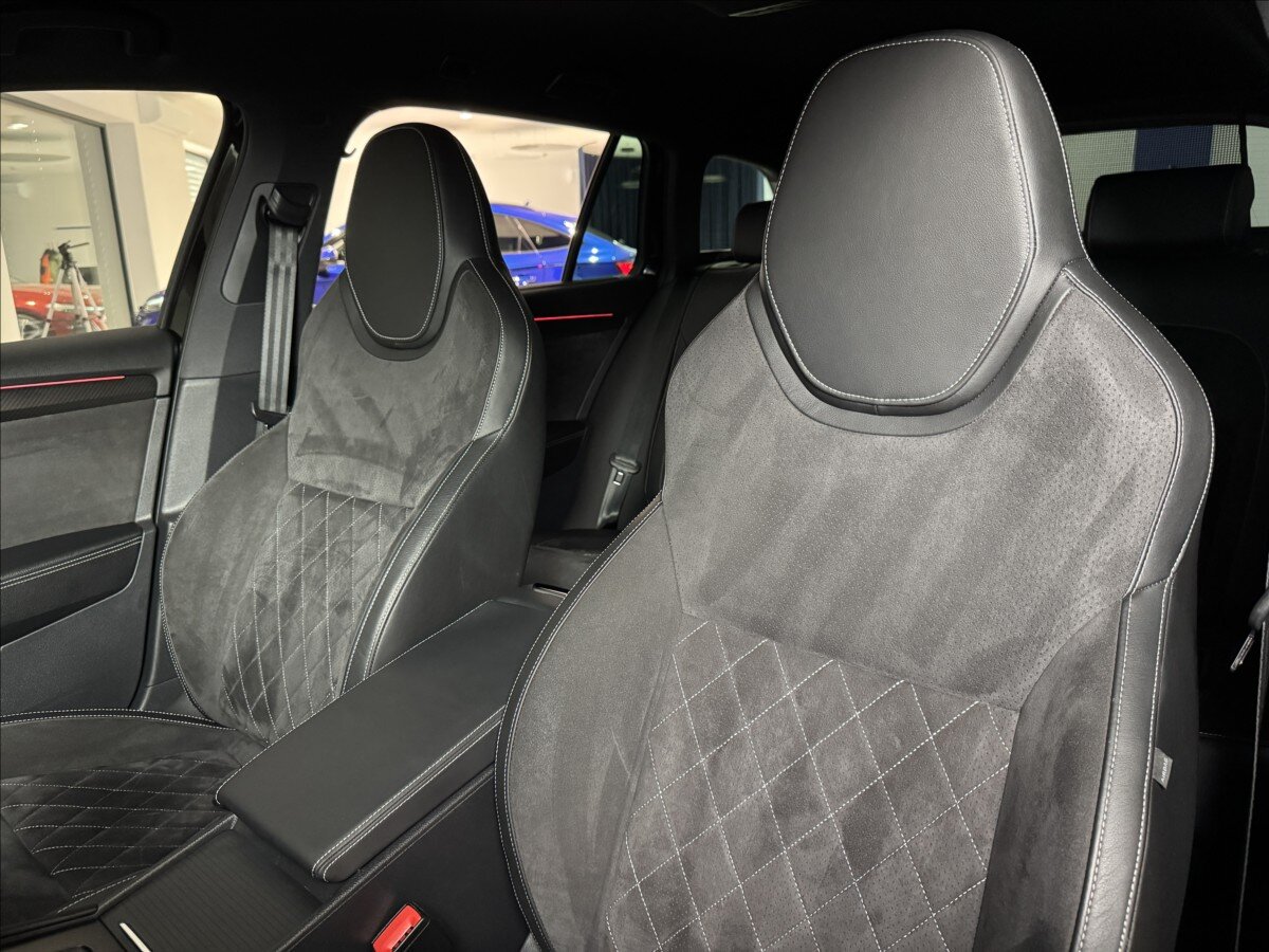 Škoda Superb Kombi 2,0 l 110 kw