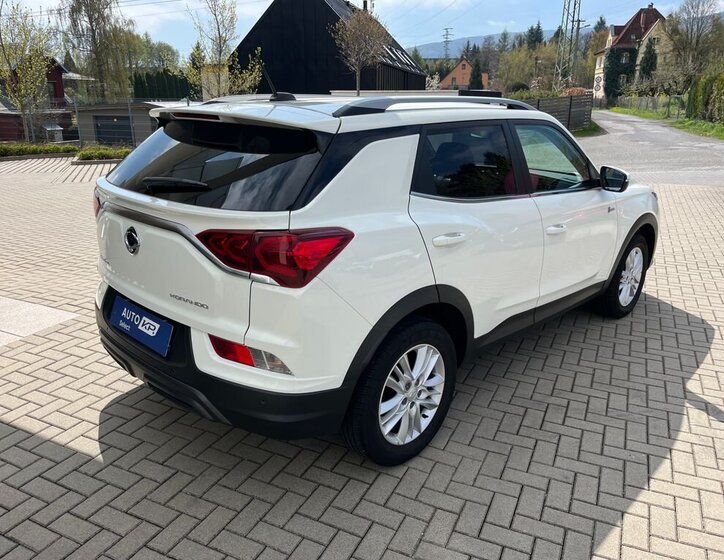 SsangYong Korando SUV / Terénní 1,5 l 120 kw