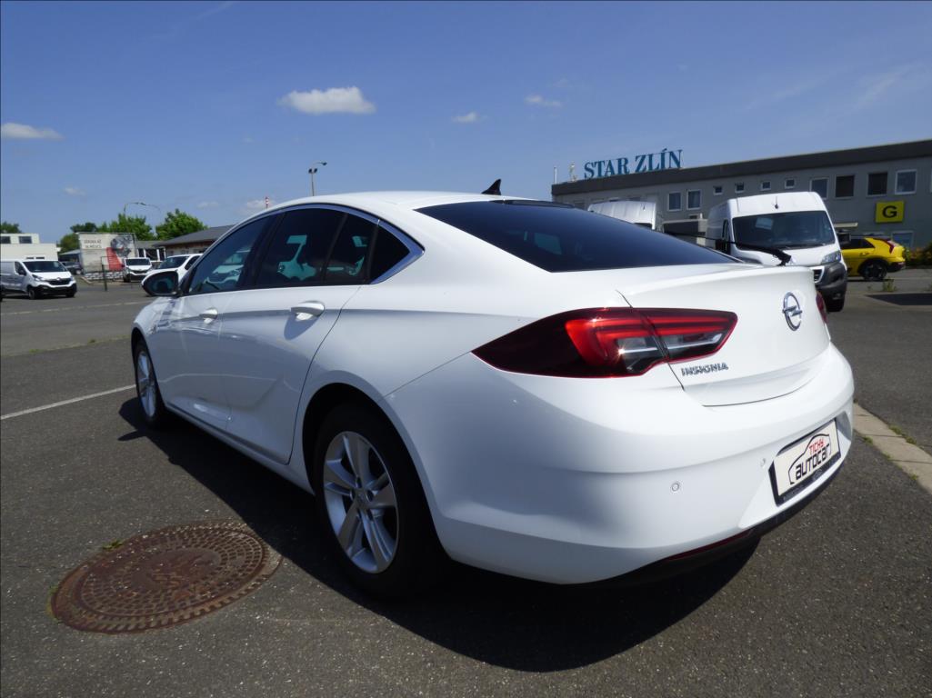 Opel Insignia Hatchback 2,0 l 125 kw