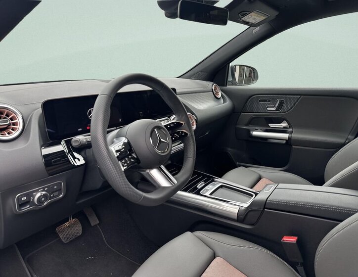 Mercedes-Benz EQA SUV / Terénní 0,0 168 kw