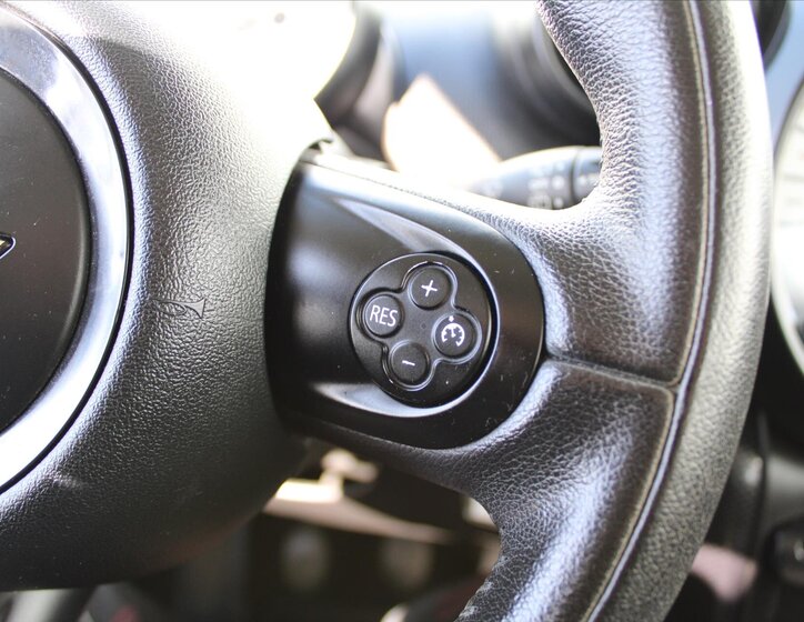 Mini Countryman SUV / Terénní 1,6 l 90 kw