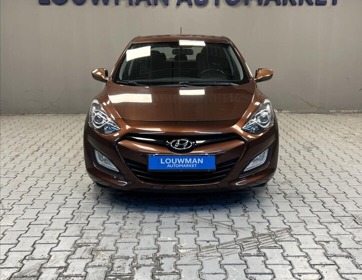 Hyundai i30 4