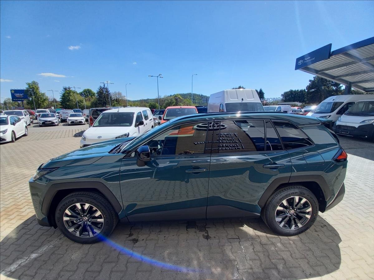Toyota RAV4 SUV / Terénní 2,5 l 136 kw
