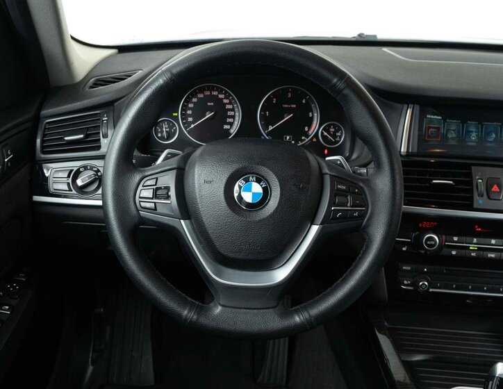 BMW X3 SUV 2,0 l 140 kw