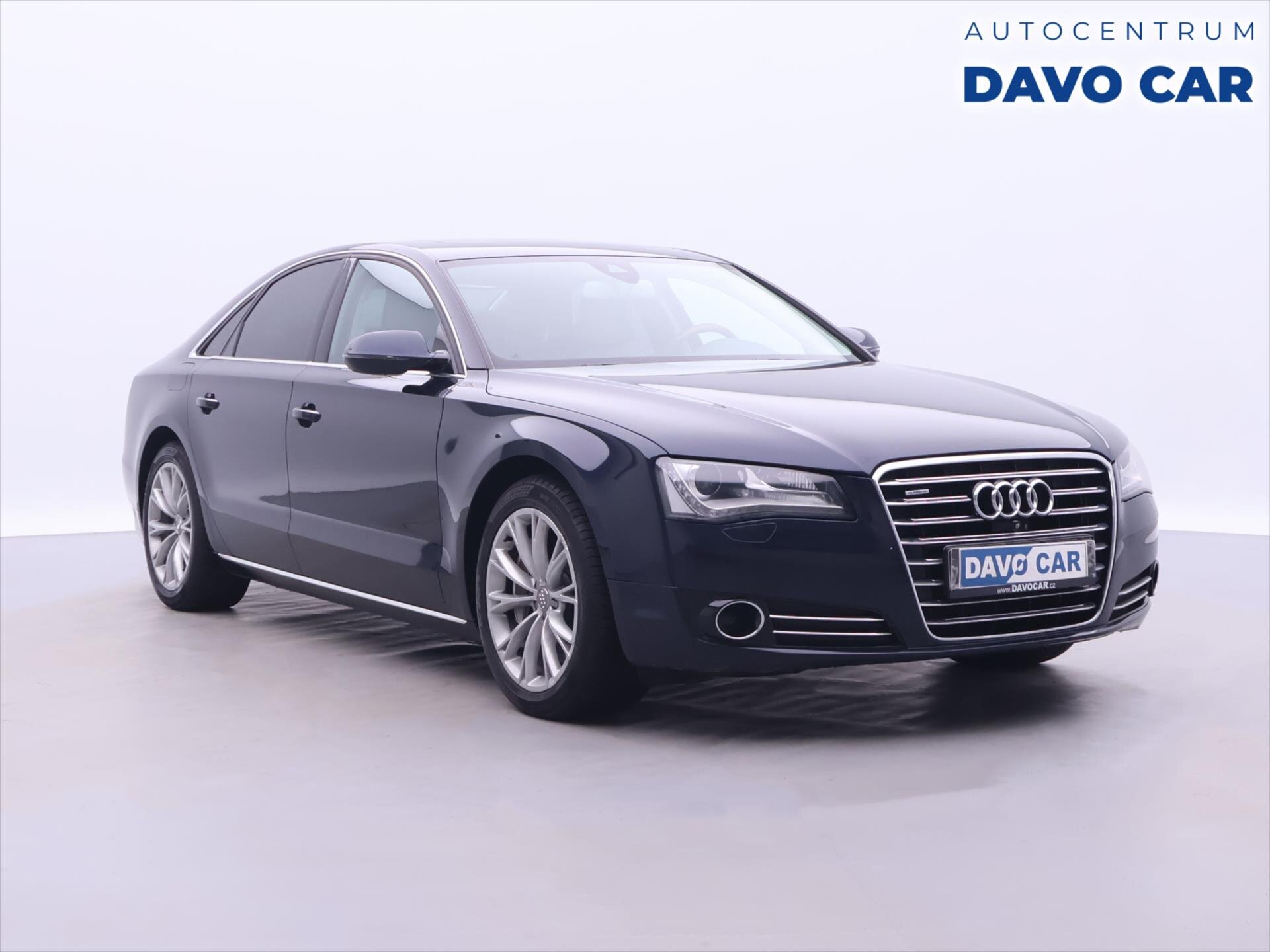 Audi A8 Sedan / Limuzína 4,2 l 273 kw