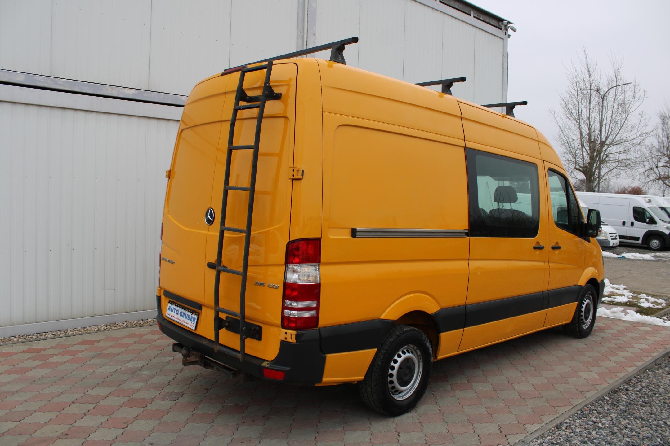 Mercedes-Benz Sprinter Užitková 2,1 l 120 kw