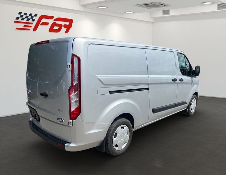 Ford Transit Custom 3
