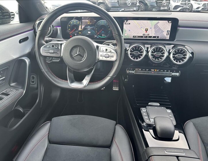 Mercedes-Benz CLA 13